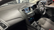 Ford Focus 1.0 EcoBoost 125 Titanium 5dr Petrol Hatchback